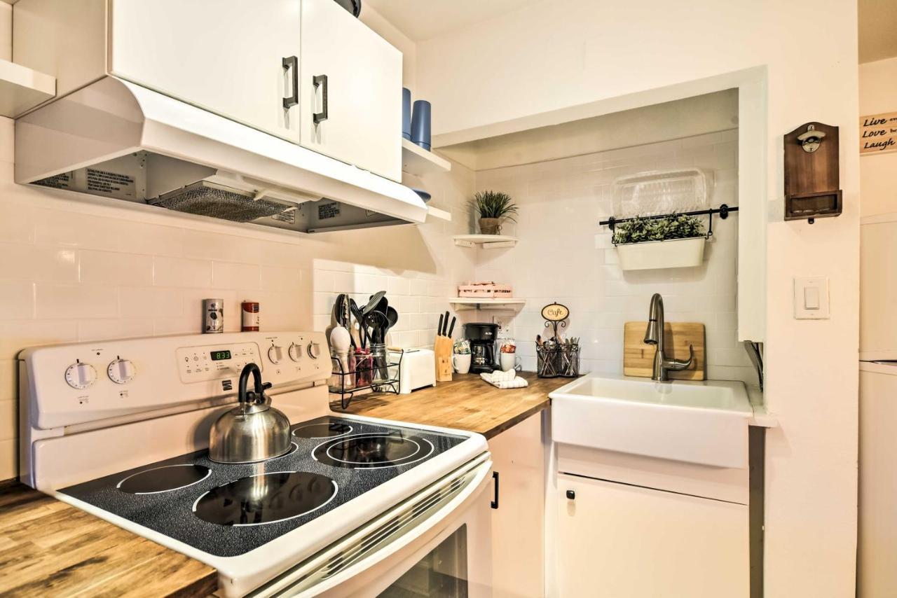 Idyllic Pass-A-Grille Studio - Walk To The Beach! سانت بيتي بيتش المظهر الخارجي الصورة
